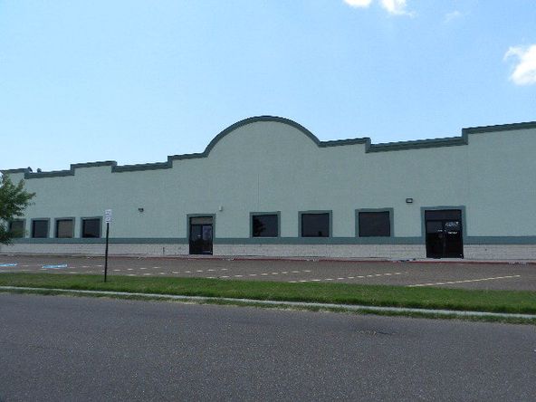 5103 S Embassy St, Rio Grande City, TX 78582